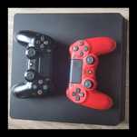 Zestaw PS4 Slim 1TB + akcesoria + 2 pady i 10 gier (FC24, Wiedźmin 3)