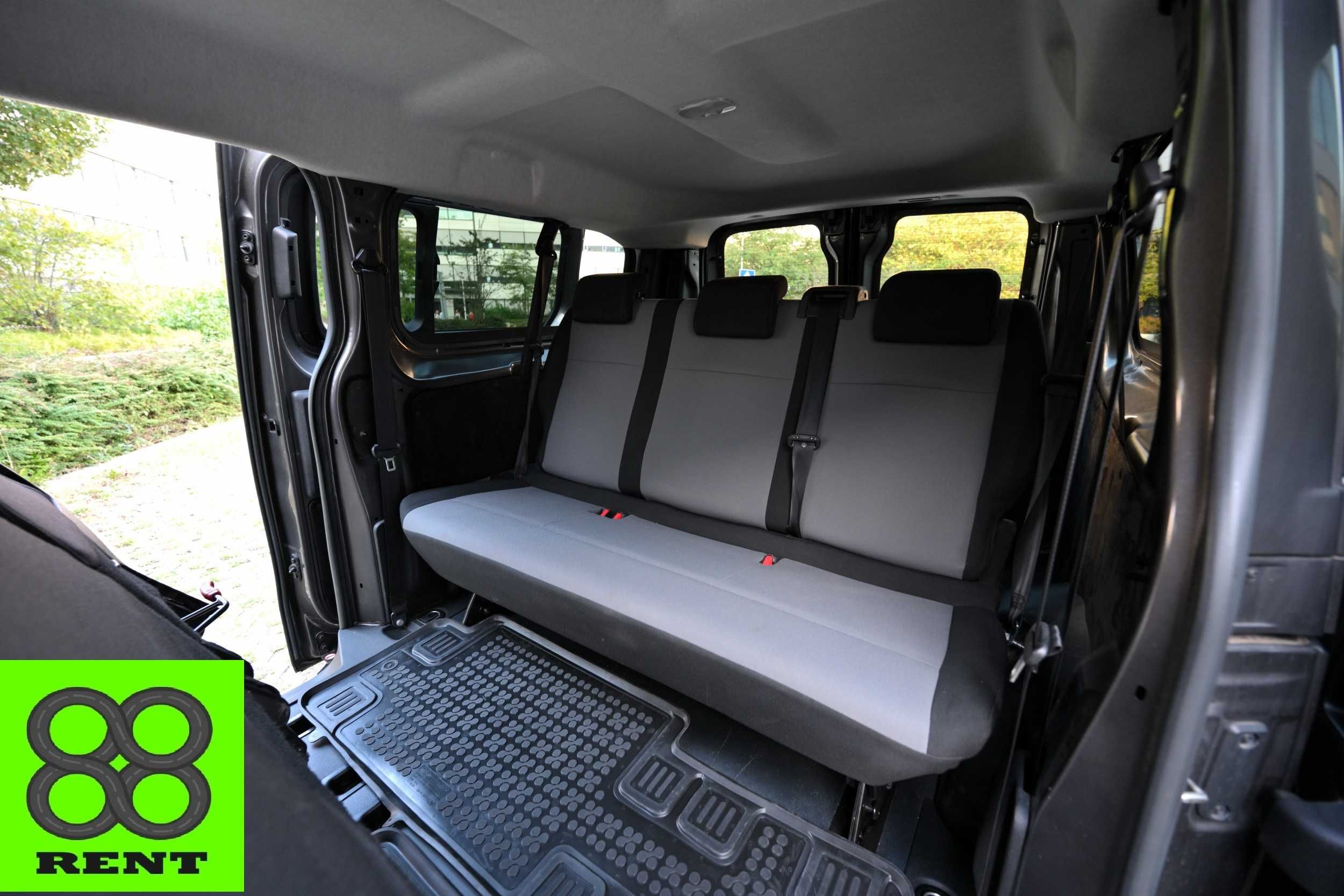 Wypożyczalnia busów i aut osobowych. Car for rent. Toyota Proace.