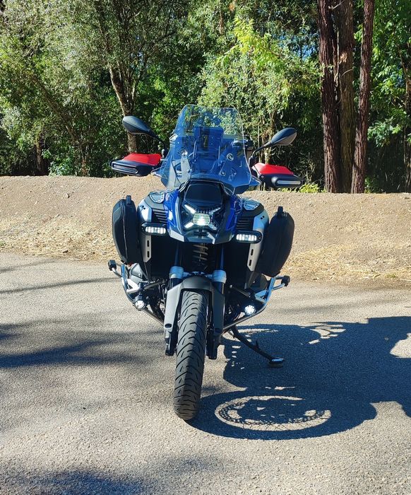 BMW R1300GS Adventure Manual – Full Packs + Extras