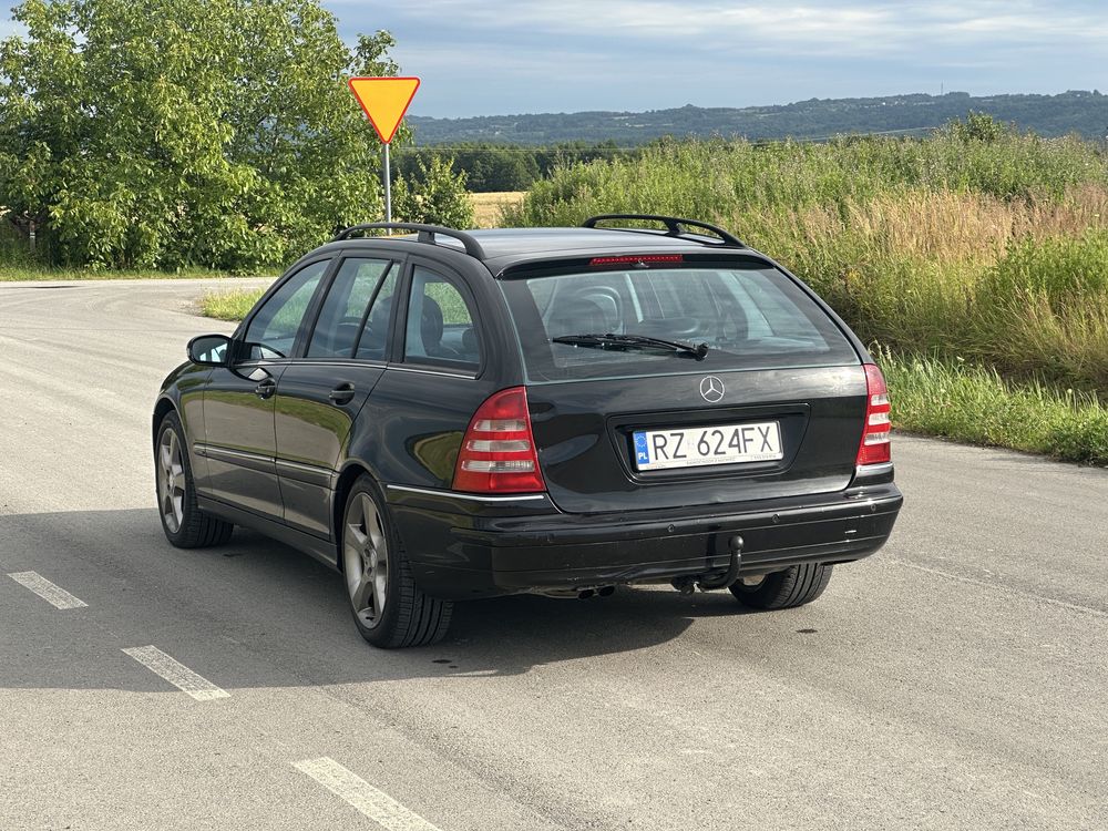 Mercedes w202 3.0 CDI 224km 7g-tronik HAK