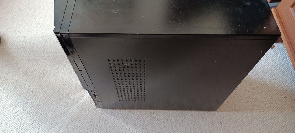 Komputer stacjonarny i5 Radeon R7 370
