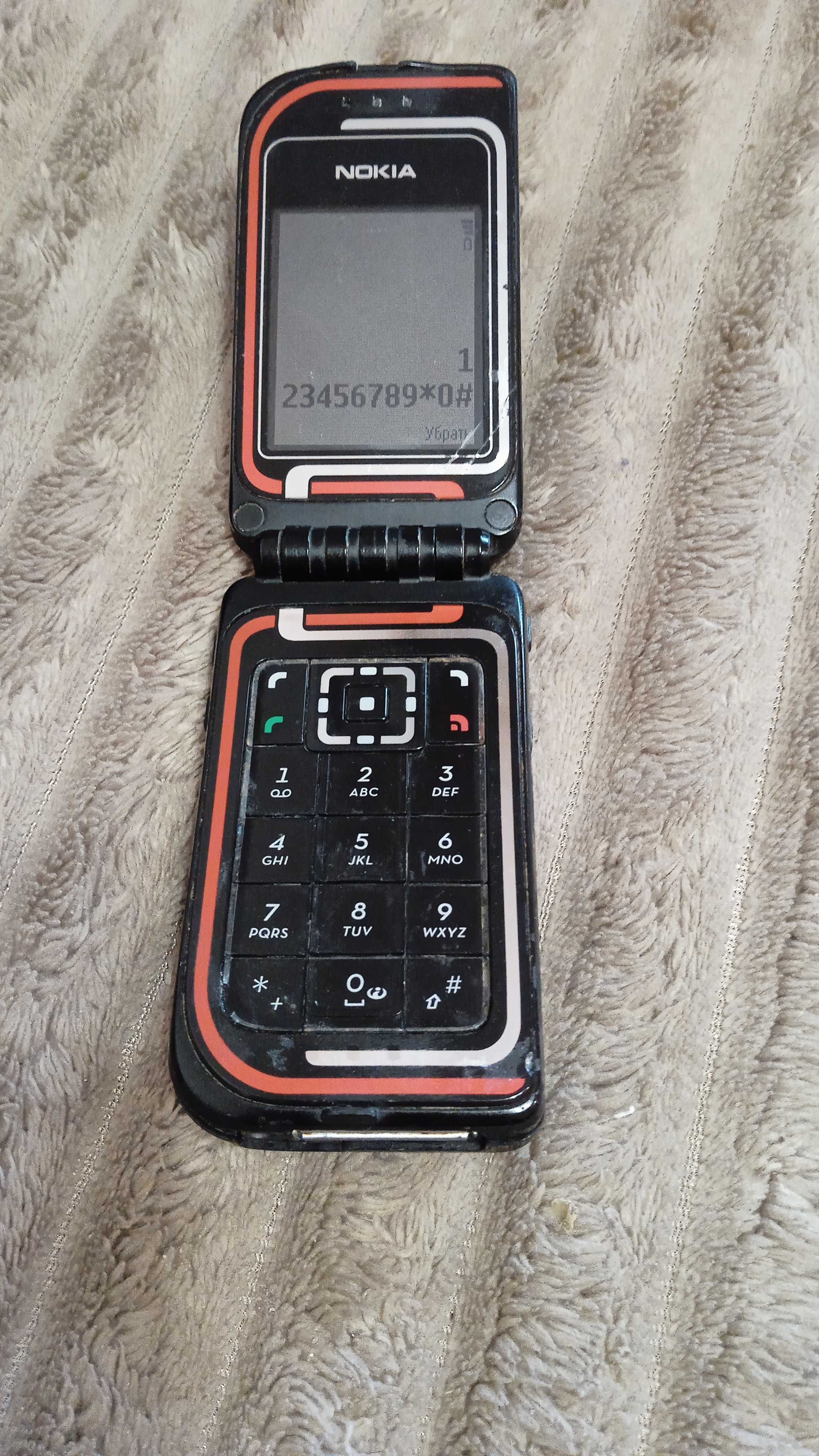 Мобильный телефон Nokia 7270 (Рабочий)