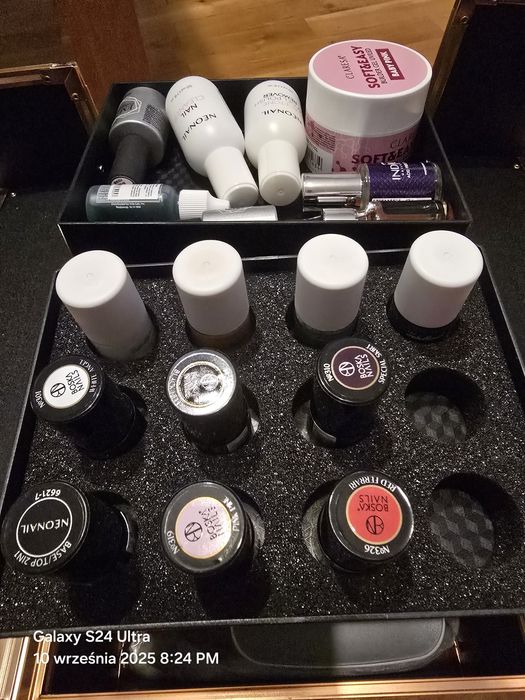 Zestaw do zdobienia  paznokci z gratisami