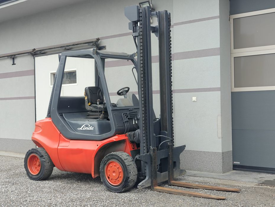 Wózek widłowy Linde H45D-04 4.5T Diesel Perkins Podnosi 4m