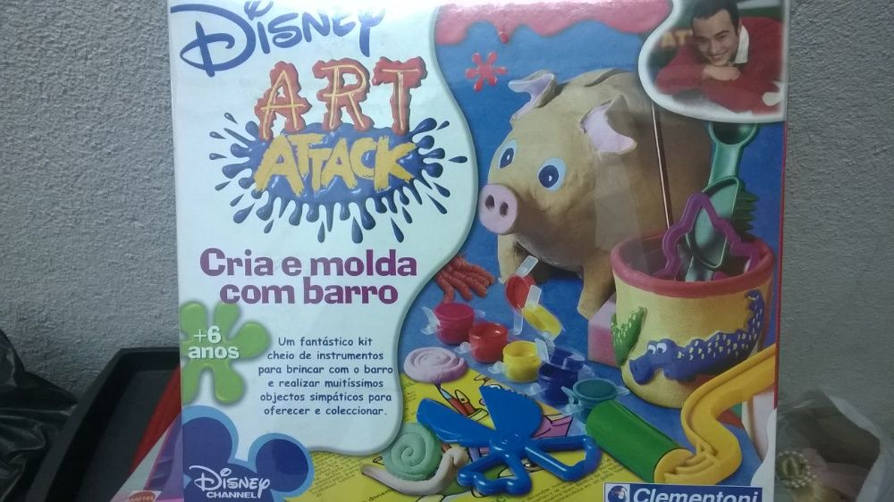Kits didácticos Art Attack Disney-Clementoni