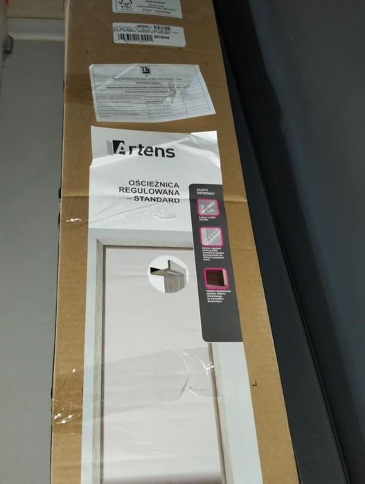 Nowa ościeżnica regulowana 140–180 cm do drzwi 70 cm