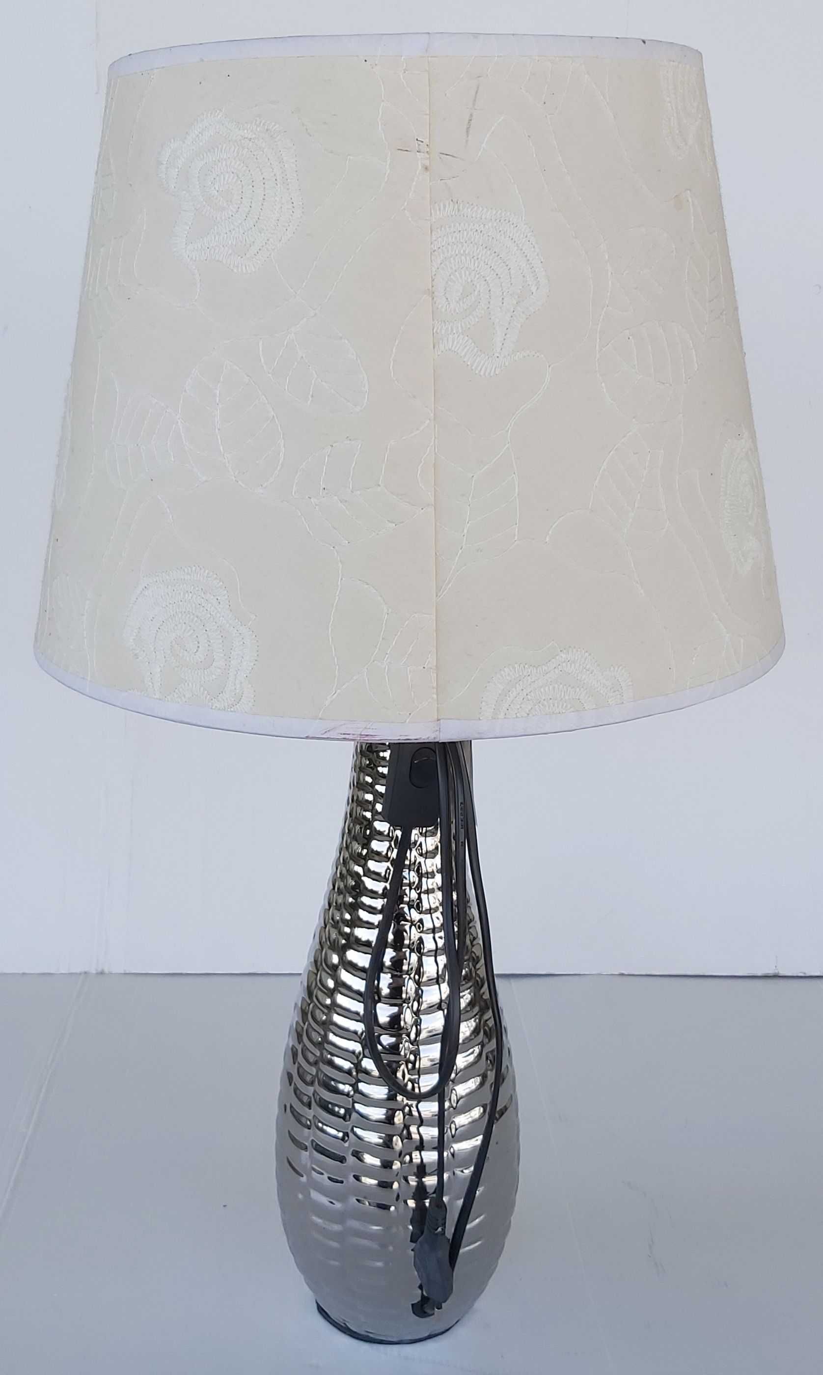 Lampa Ceramiczna Srebrna Powystawowa z Kloszem Nowa