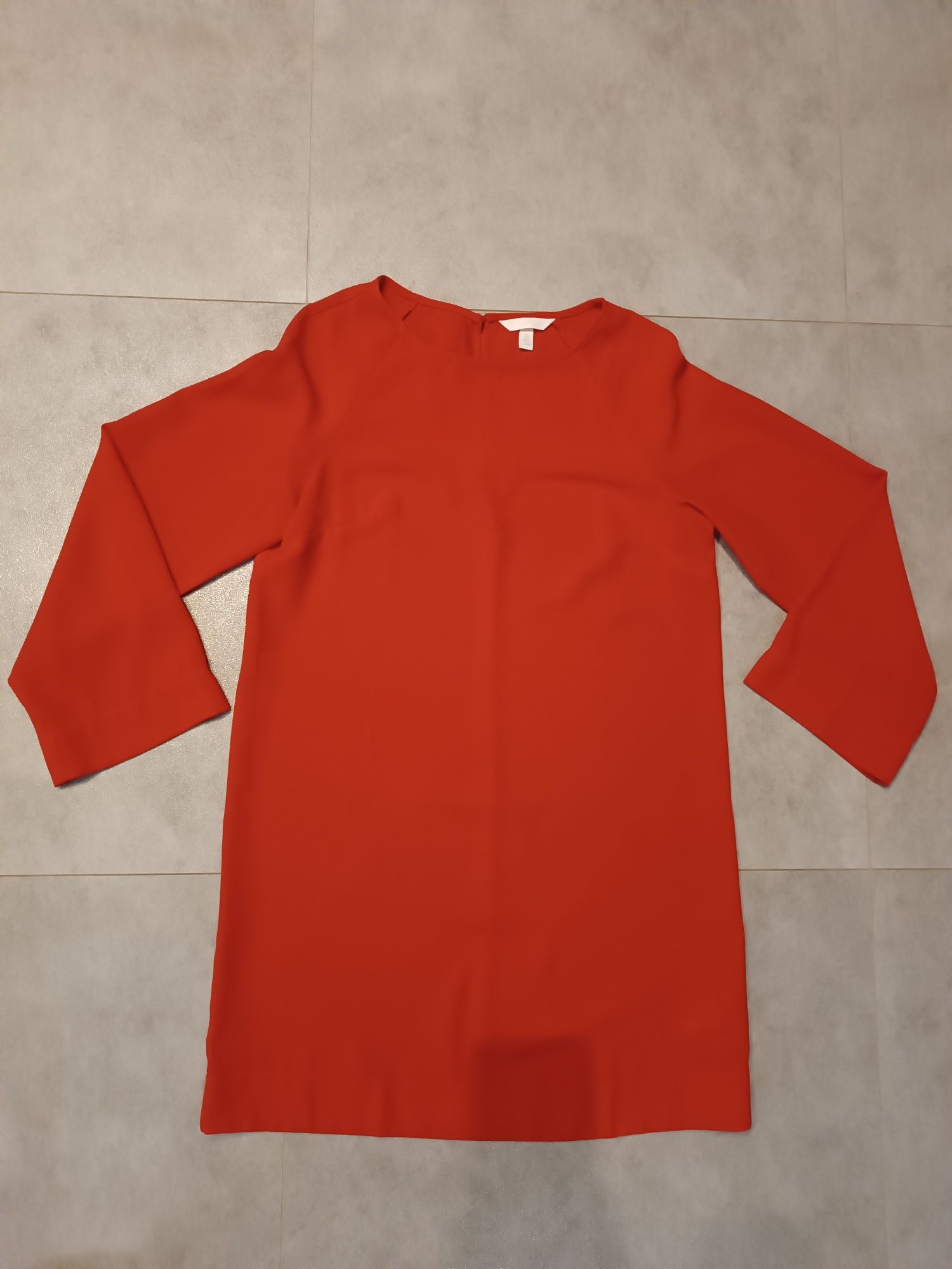 Czerwona sukienka H&M rozmiar S święta