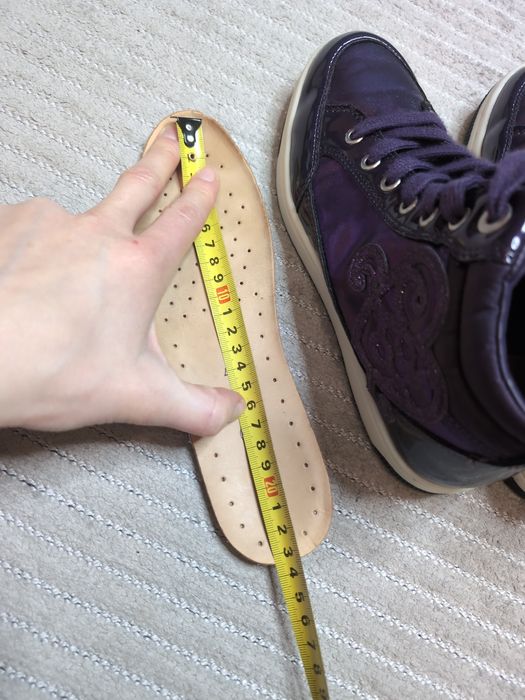 кросівки Geox 37р. 23 см світяться чудовий стан