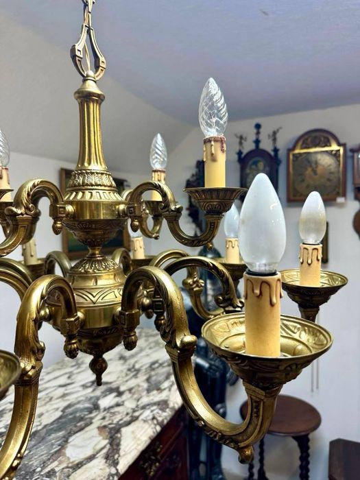 Масивна бронзова люстра на 12 ламп 7461