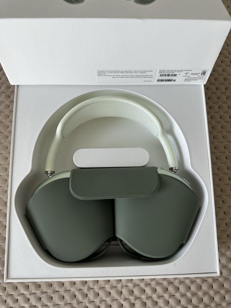 Бездротові навушники AirPods MAX Green