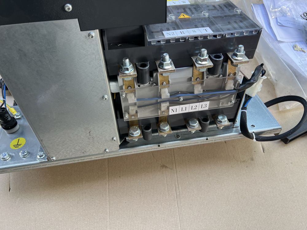 Automatyczny Przełącznik Zasilania SZR ATS 4 x 500A CS3