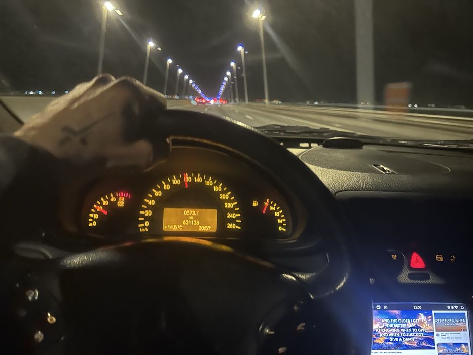 Mercedes C270 170cv venda ou troca por jipe
