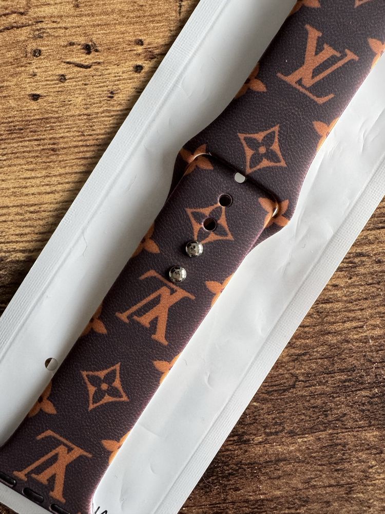 Louis Vuitton LV pasek do Apple watch 42 44 45 nowy silikonowy