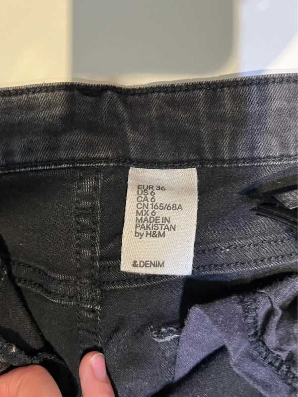 Czarne jeansowe shorty H&M rozmiar S