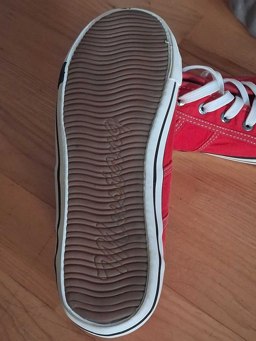 Trampki Mustang - nowe bez metki