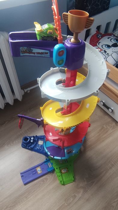 VTech Tut Tut Autka – Wyścigowy Wielki Tor