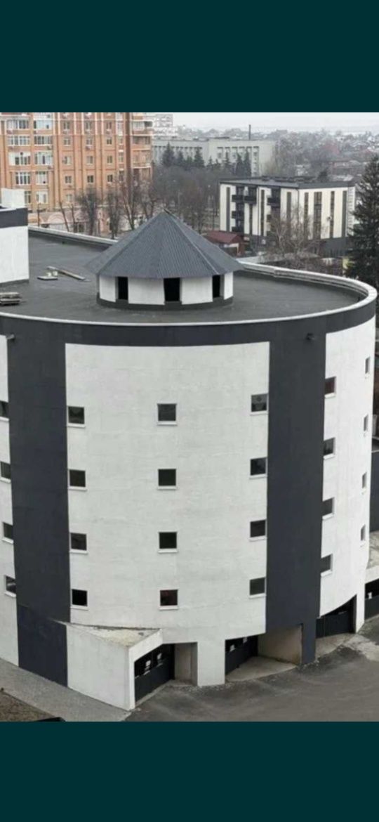 Гараж, 42м2 в центрі міста! пров. Тобілевича, 4