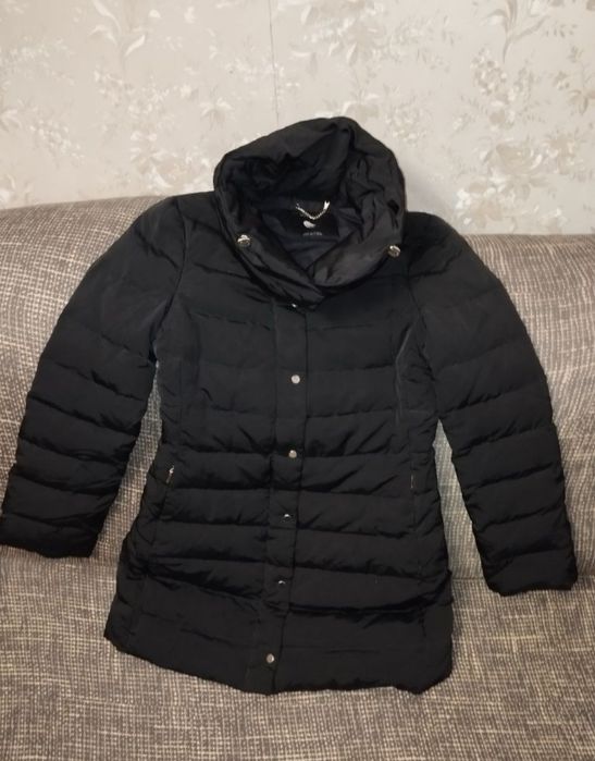 Жіноча молодіжна стьобана пухова куртка ZARA WOMAN.