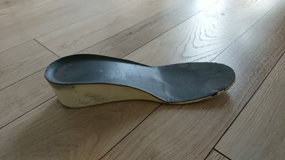 Осінні жіночі черевички 36 розмір .Італія. Gommus.