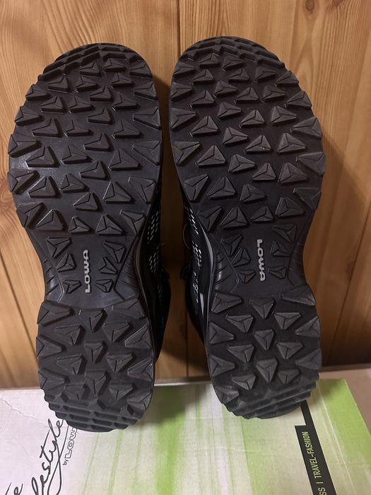 Lowa innox pro gtx mid