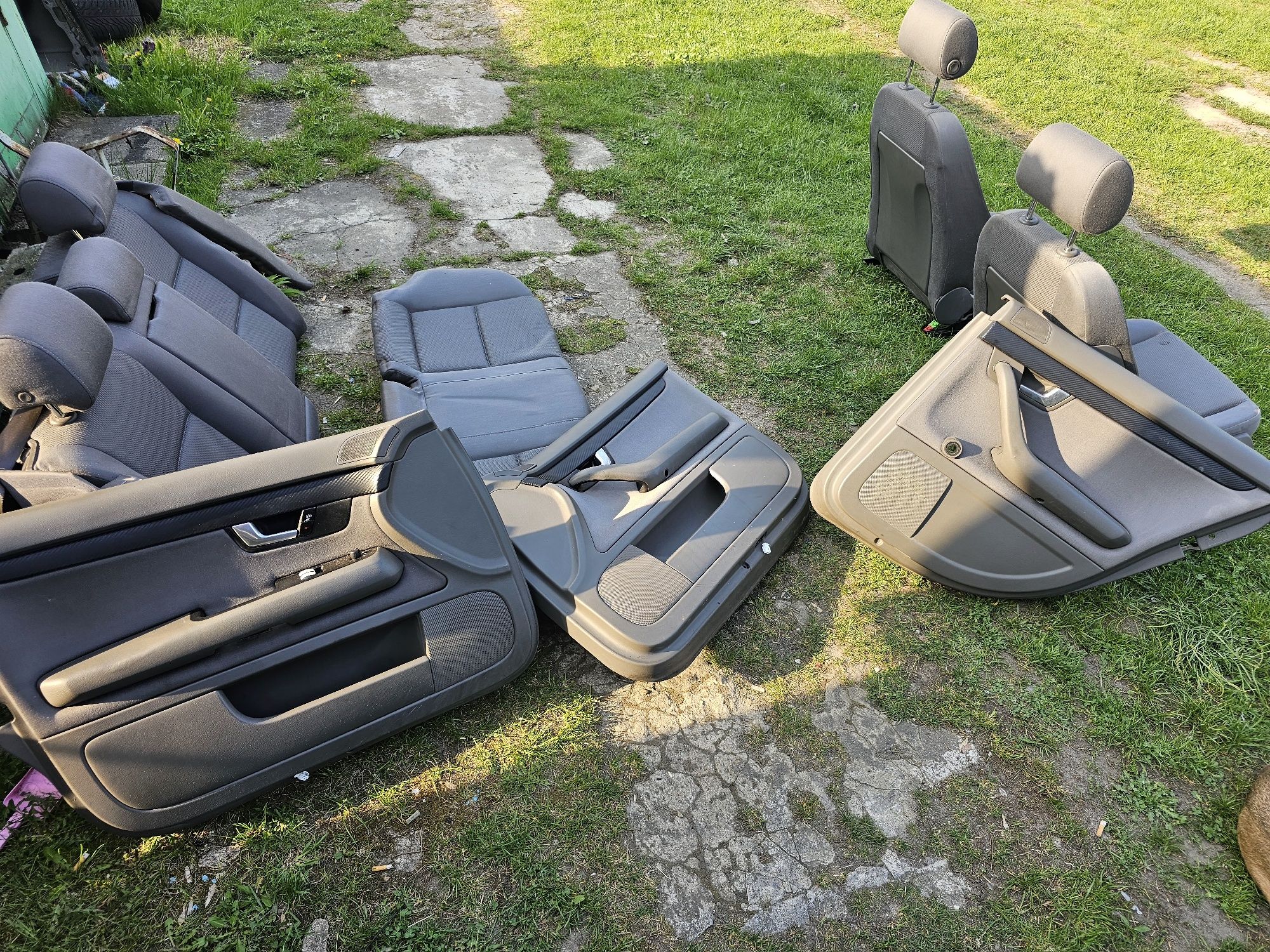 Fotele Audi a4 b6 b7 z boczkami podgrzewane ładne
