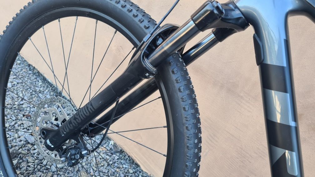 Карбоновий найнер Trek Procaliber 9.5 29"/20" Deore Rocshox Judy