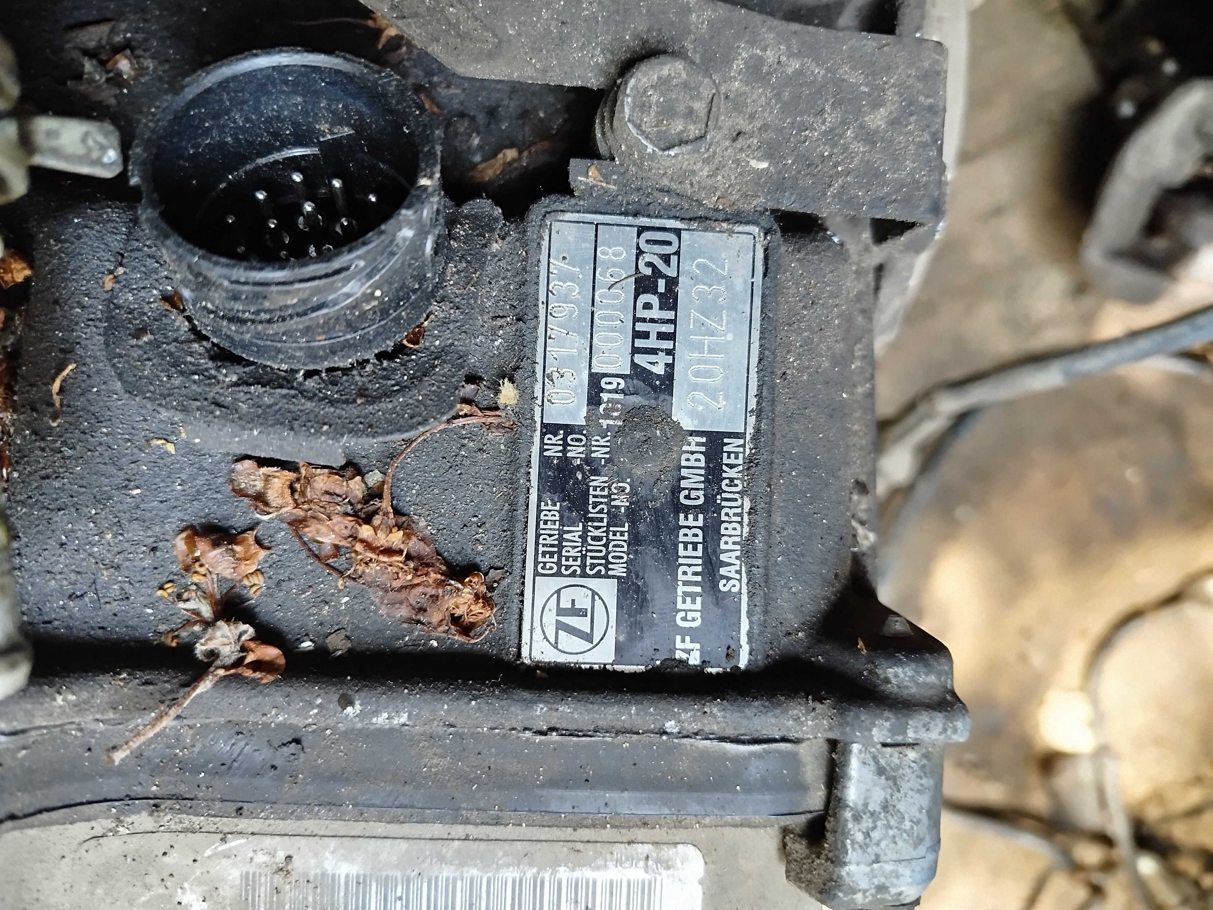 Коробка передач АКПП Peugeot 407 2.0 HDi ZF 4HP20 20HZ32