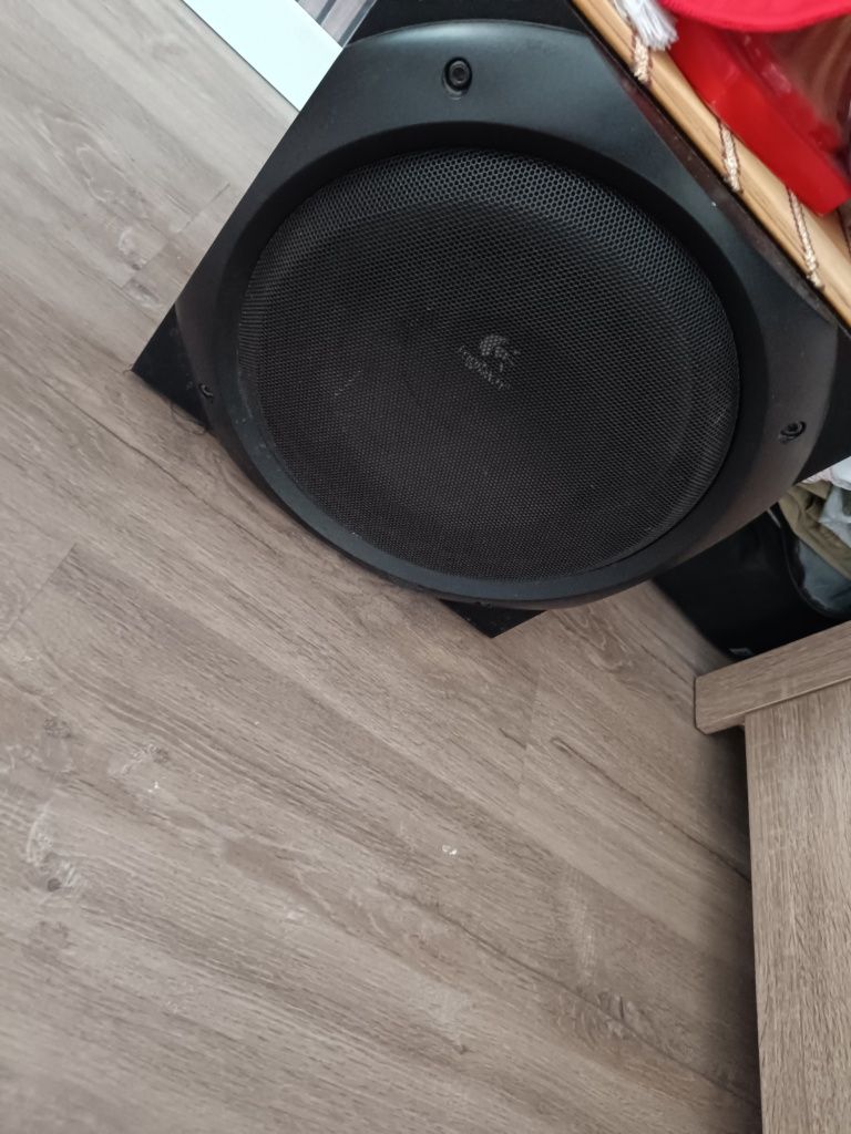 Logitech Z5500 5.1