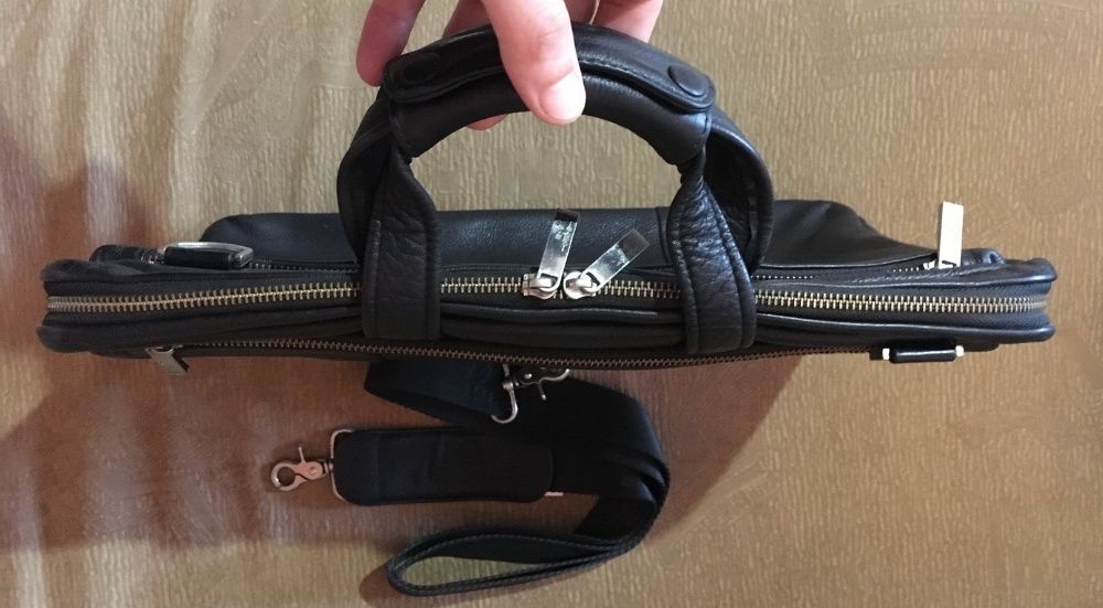 Кожаный портфель (сумка)