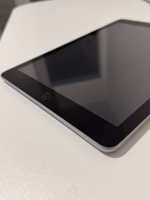 IPad5 на запчастини