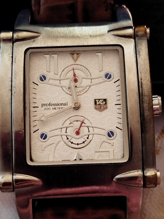 Чоловічий  годинник Швейцария TAG Heuer Autavia Professional 200 Meter