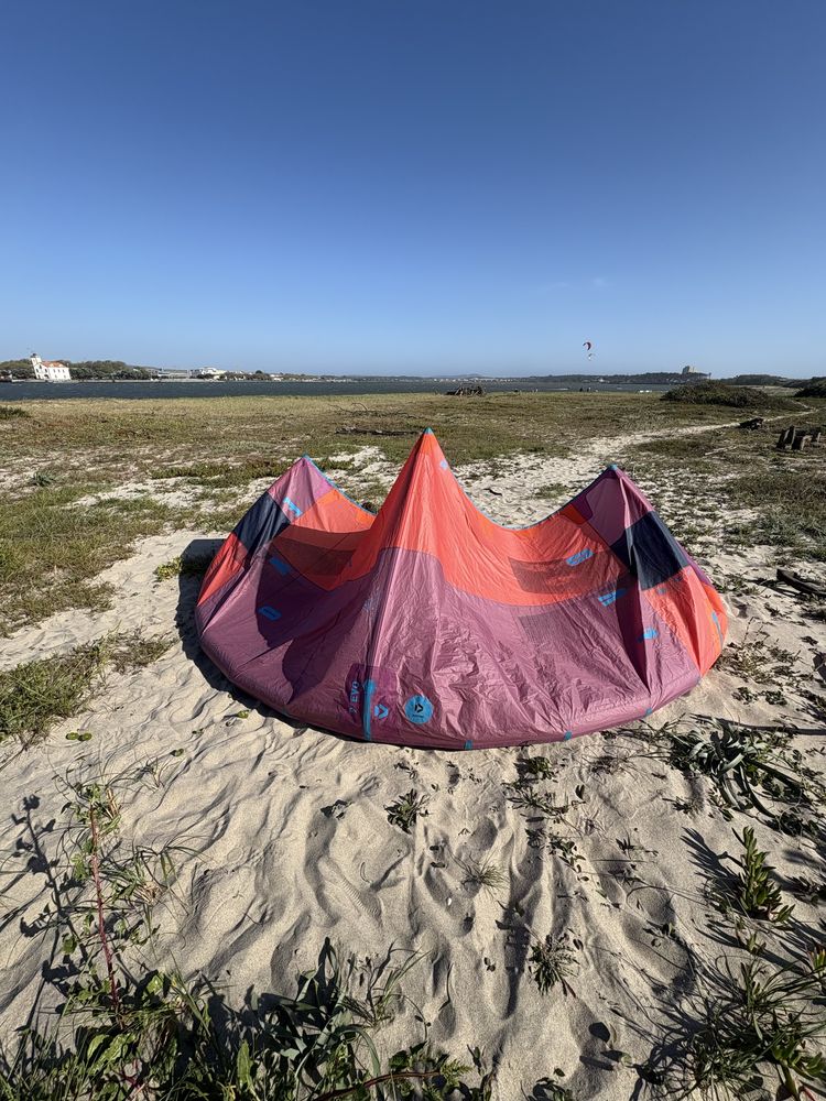 Kite Duotone Evo 9m
