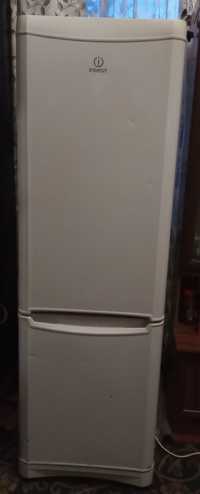 Холодильник Indesit b18.025