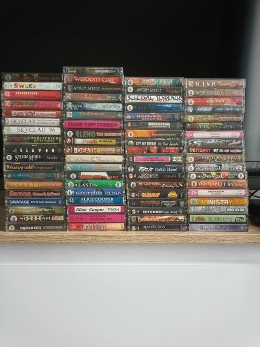 Аудіокасети рок гуртів