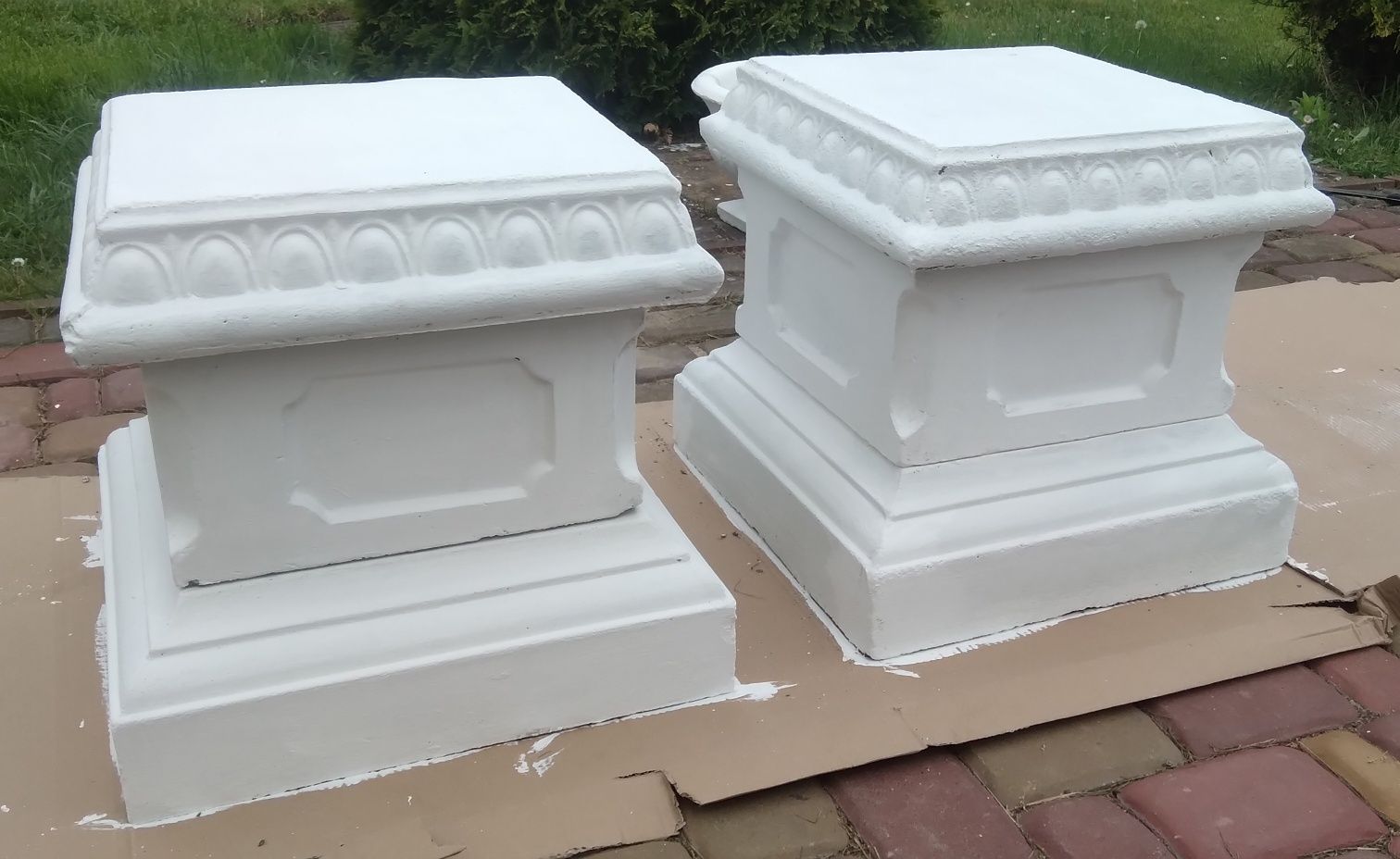Kolumny 2szt podstawy beton zbrojone 39x39