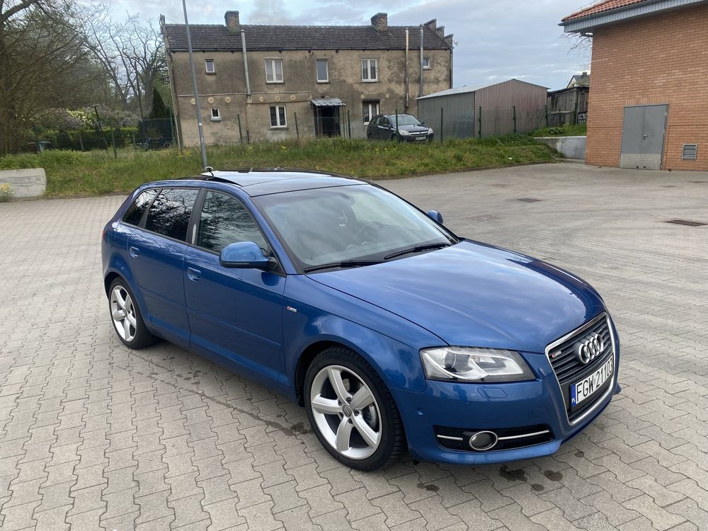 Audi a3 8p 2.0tdi CR lift sline xenon panorama