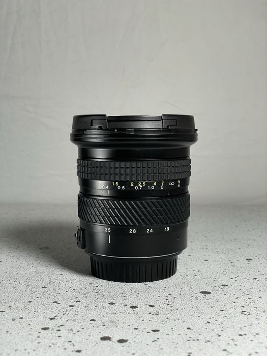 Вживаний - Tokina AF 19-35mm f/3.5-4.5 - байонет Canon