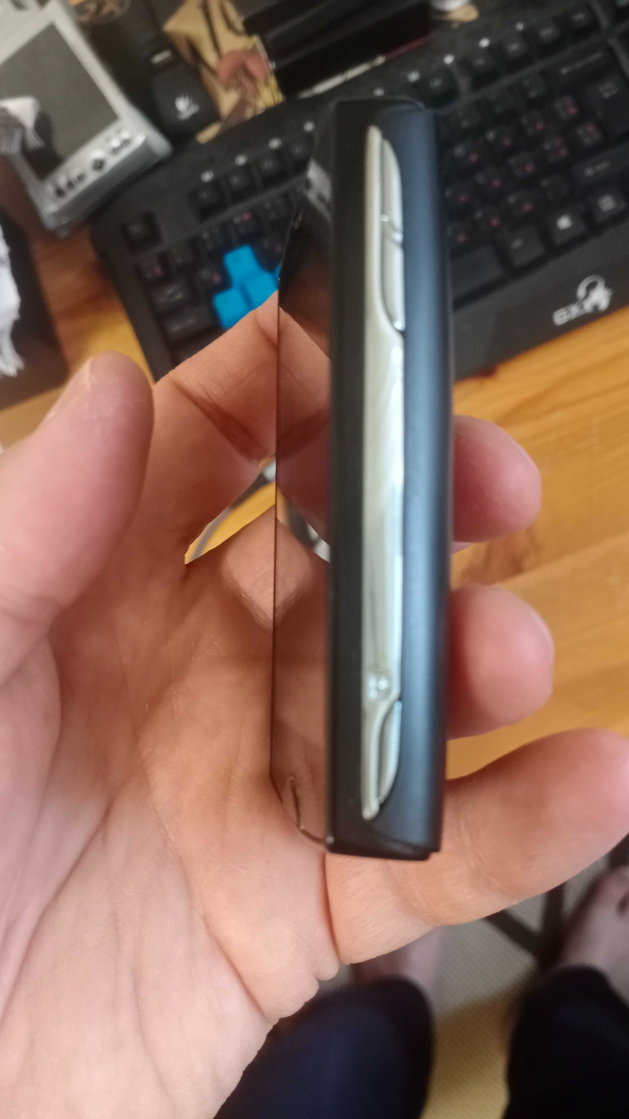 Мобильный телефон Sony Ericsson Xperia Mini ST15i