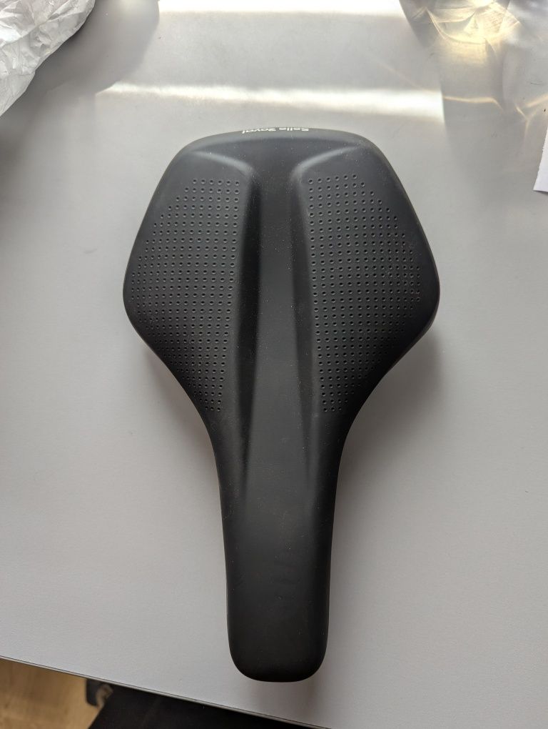 Siodełko SELLE ROYAL Vivo Athletic