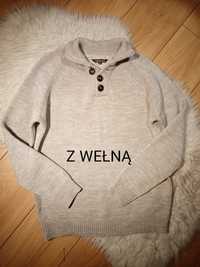 Sweter z wełną z kołnierzykiem na guziki M