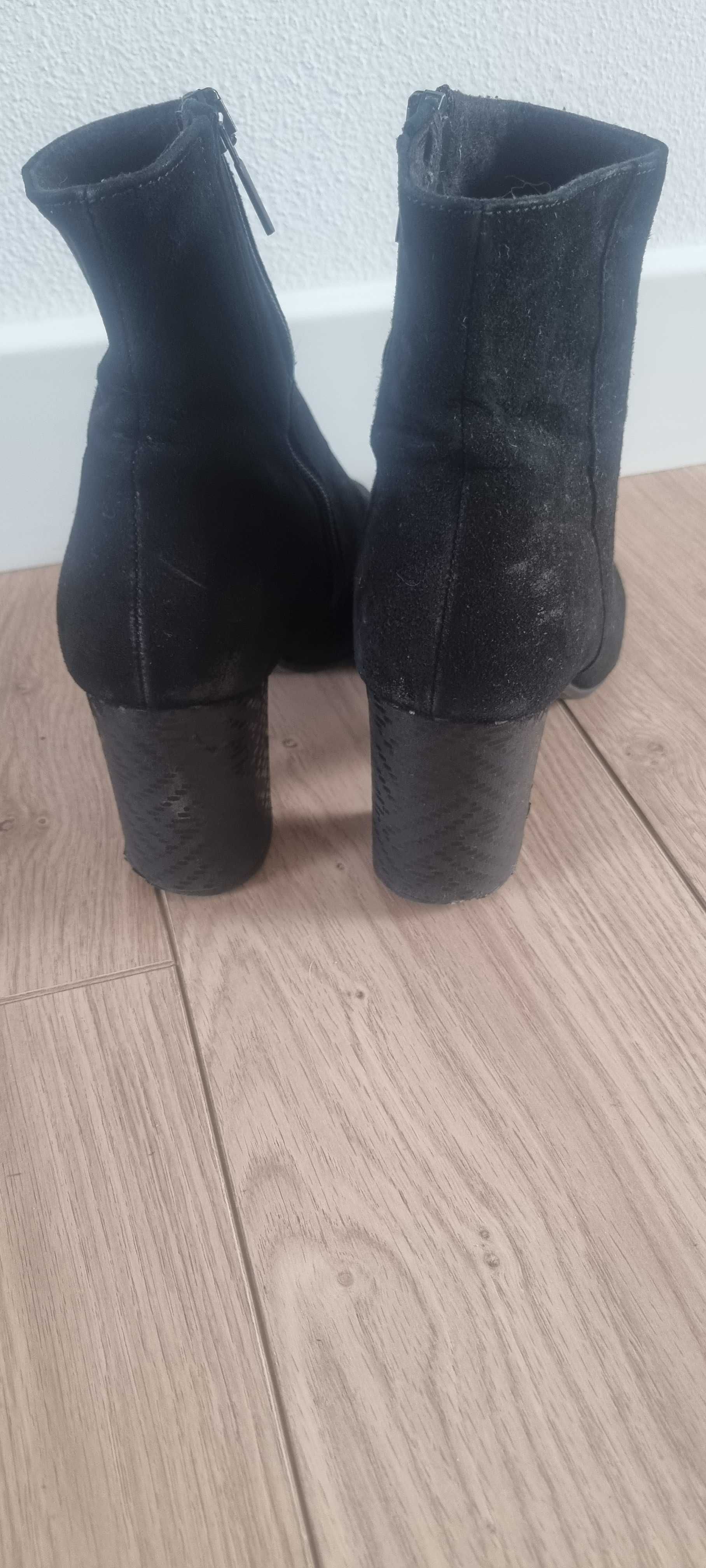 Botki damskie zamszowe Prima Moda r. 38