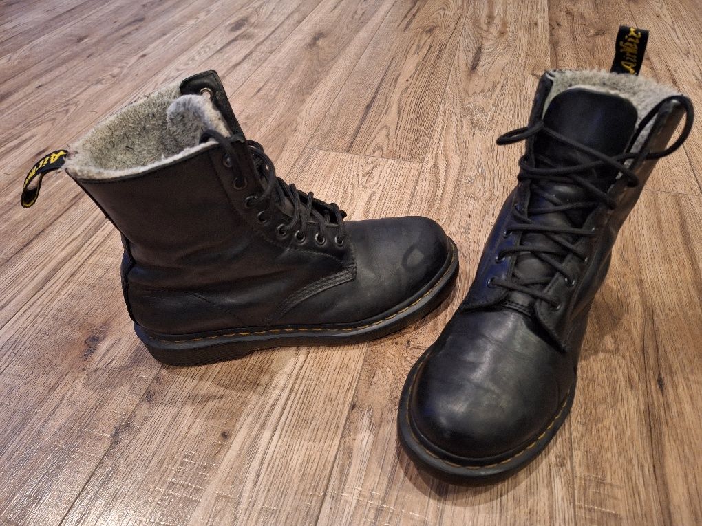 Buty ocieplane marki Dr.Martens roz. 41