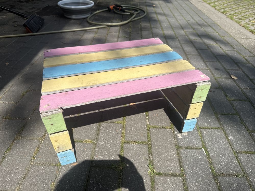 Stolik i dwa krzesla Ikea Mammut + gratis