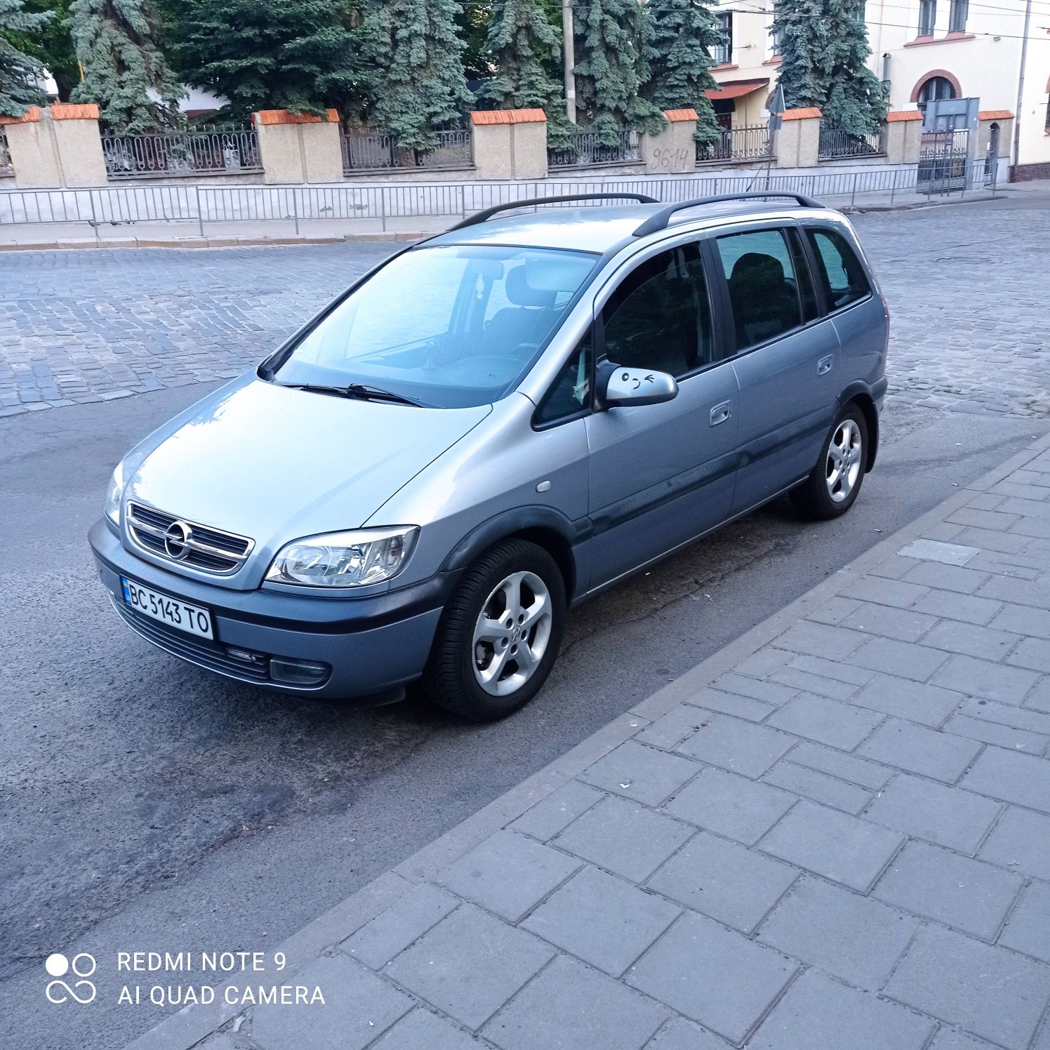 Терміново продам Опель зафіра а пригнана з Німеччини розмитнена Львів