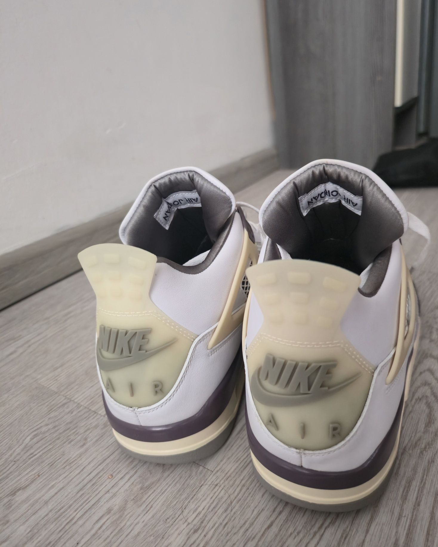 Jordan 4 a maniere