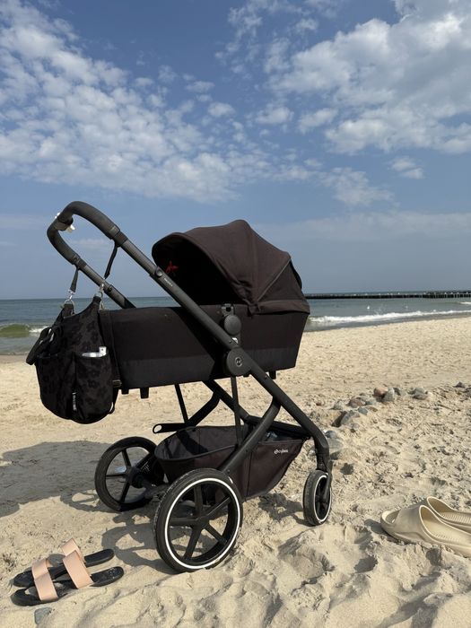 Sprzedam wozek Cybex balios S czarny