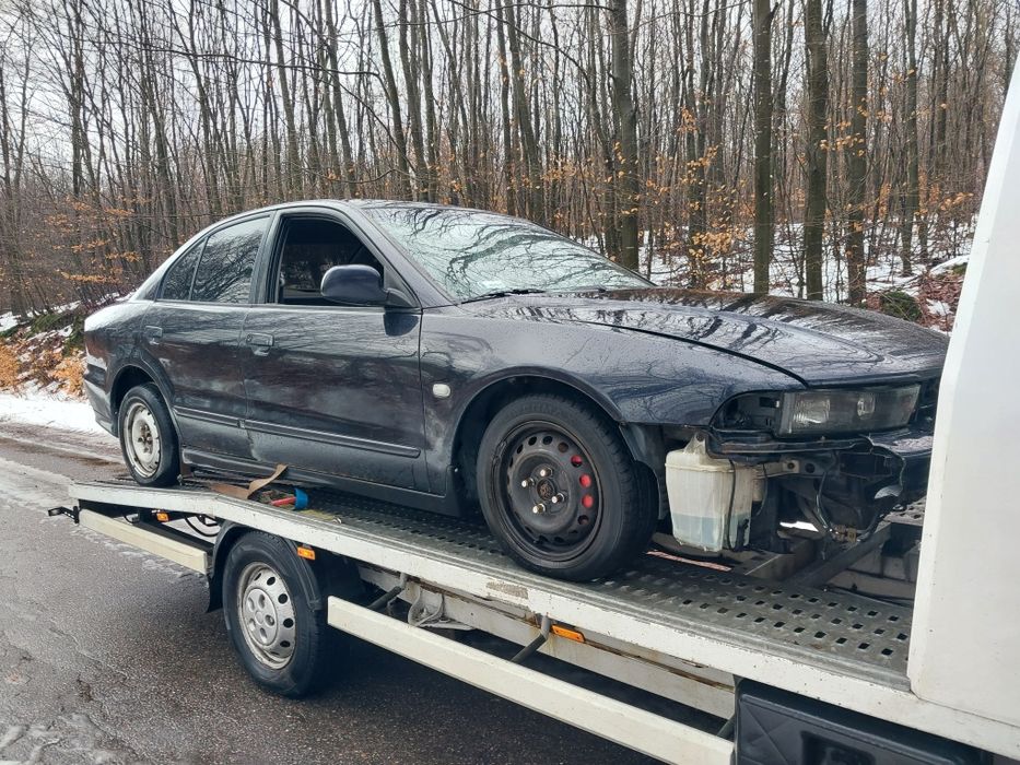 Części mitsubishi galant 2.5 v6 skrzynia alternator aparat kolor t07