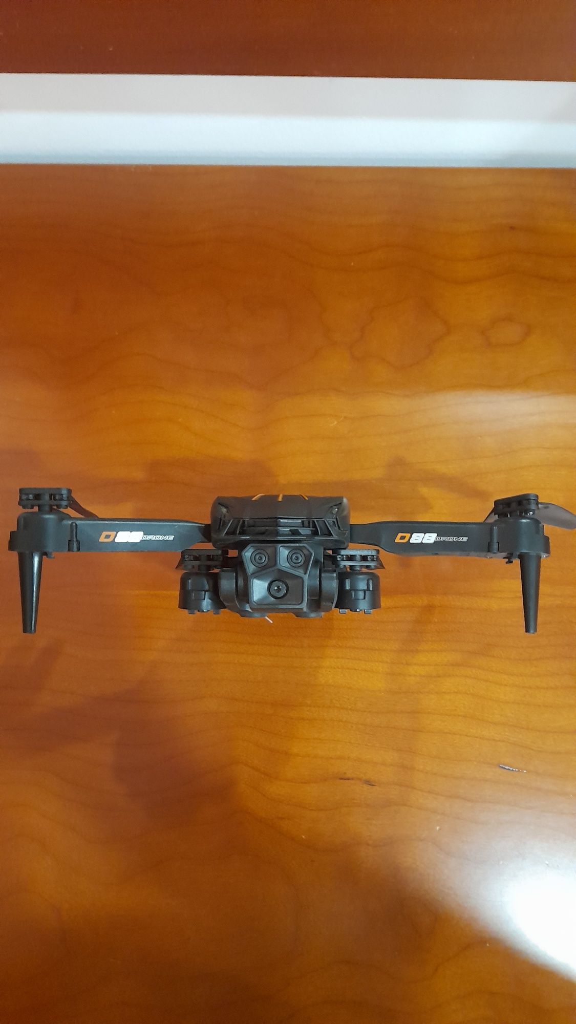 Drone D88 novo em caixa