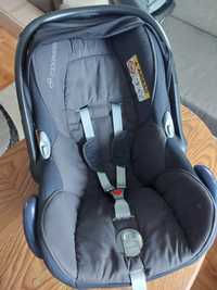 Fotelik 0-13kg Maxi Cosi Cabriofix + baza Family fix zestaw!